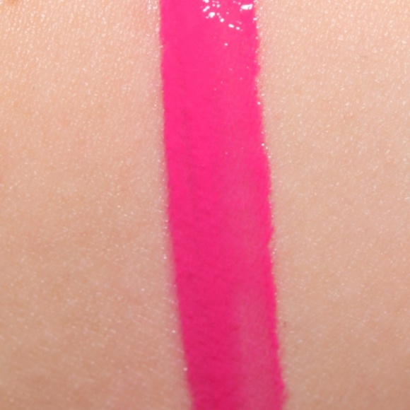 ๐โผ๏ธHigh Color Gloss ๐ - Picture 3 of 5